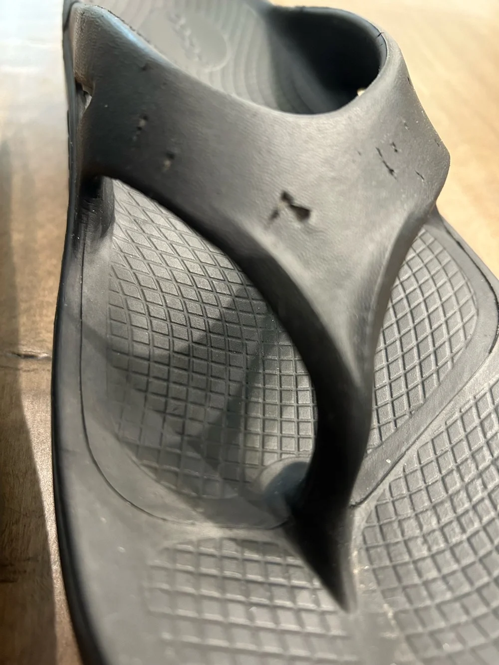 Oofos original recovery sandals flip flops cushion comfort shoes 9M 11W read